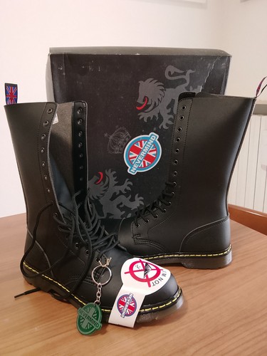 Anfibi boots nevermind never - nevermind,